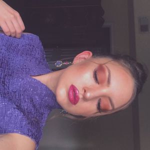 Meet your Posher, Katherine